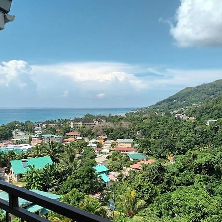 Tama'S Holiday Apartment วิกตอเรีย ภายนอก รูปภาพ