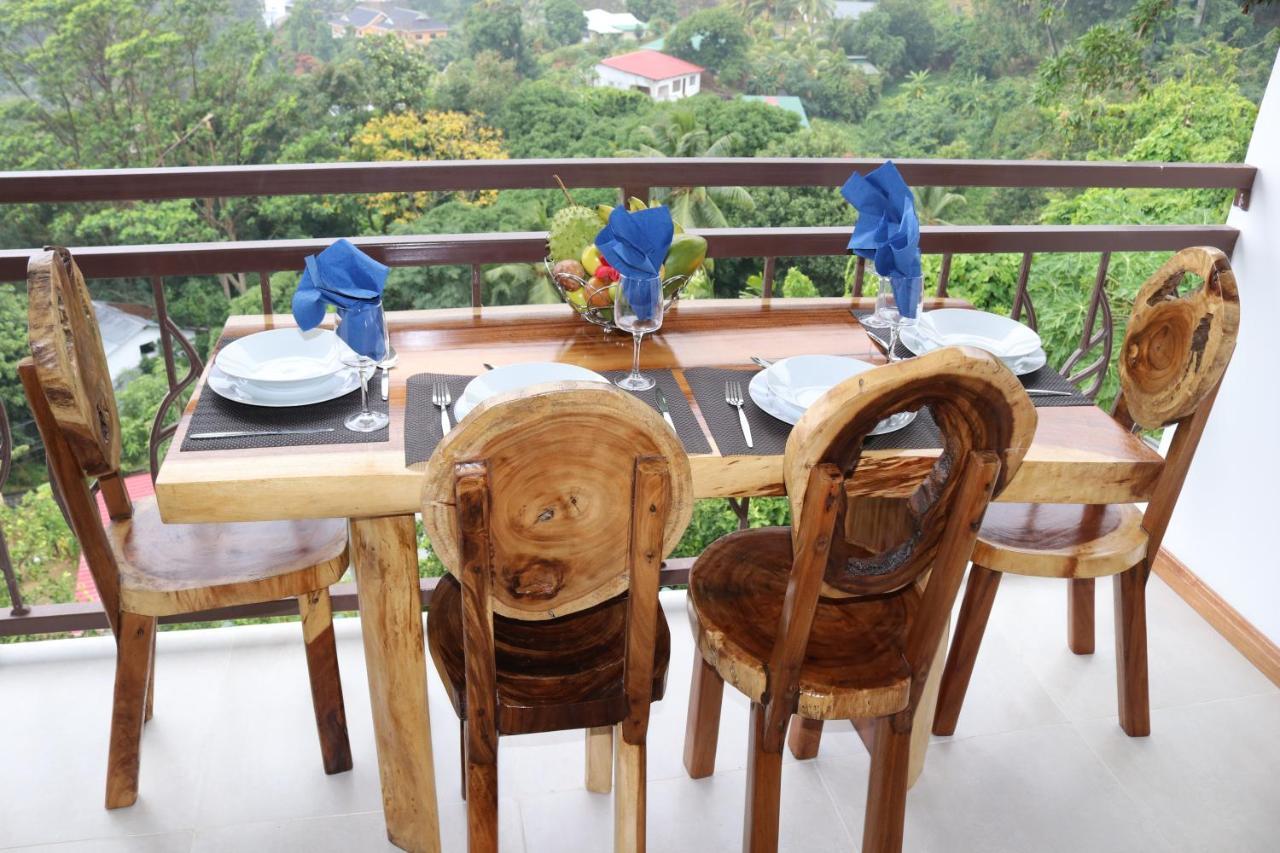 Tama'S Holiday Apartment วิกตอเรีย ภายนอก รูปภาพ